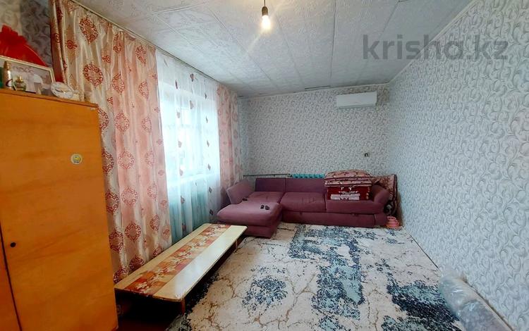 2-комнатная квартира, 44 м², 2/5 этаж, кокшетау за 8.5 млн 〒 в Уральске — фото 2