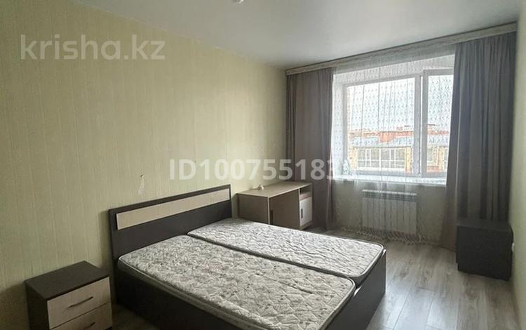 2-бөлмелі пәтер · 70 м² · 7/9 қабат, Назарбаева 197, бағасы: 280 000 〒 в Костанае — фото 2