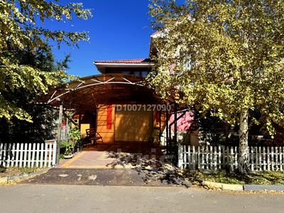 Отдельный дом · 4 комнаты · 288.4 м², BI VILLAGE1, пер.219 7 — Улы Дала/Бокейхана, VillMart (супермаркет) у шлагбаума КПП за 2.5 млн 〒 в Астане, Есильский р-н