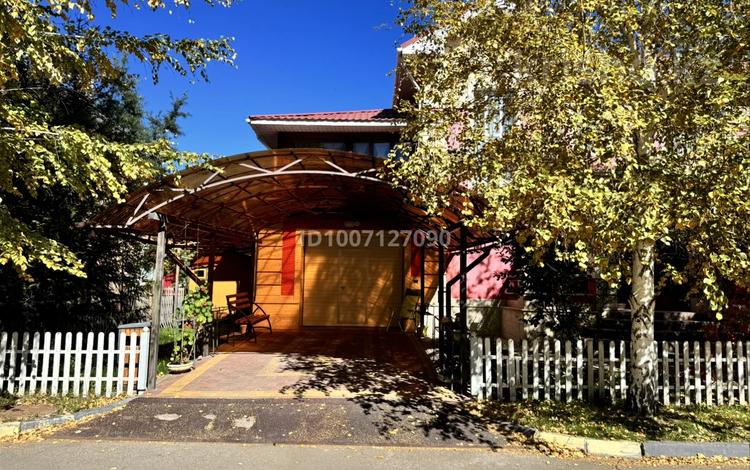 Отдельный дом · 4 комнаты · 288.4 м², BI VILLAGE1, пер.219 7 — Улы Дала/Бокейхана, VillMart (супермаркет) у шлагбаума КПП за 2 млн 〒 в Астане, Есильский р-н — фото 2