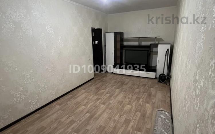 2-бөлмелі пәтер · 46 м² · 4/7 қабат, мкр Болашак, Богенбай батыра 155/3 — Юнис сити, бағасы: 140 000 ₸ в Актобе — фото 2