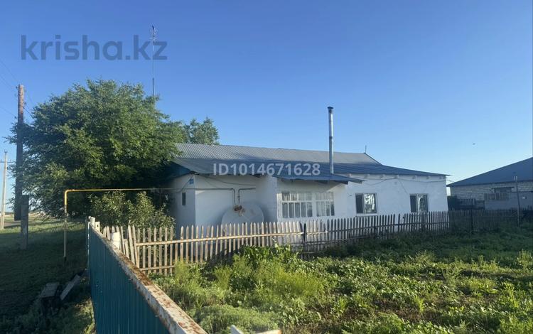 Жеке үй · 4 бөлме · 100 м² · 30 жүзд., Саржансай 7, бағасы: 11 млн ₸ в Мартуке — фото 2