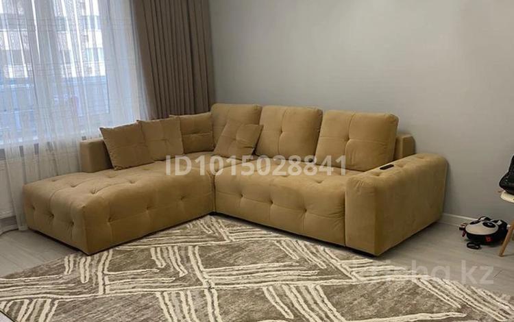2-комнатная квартира · 75 м² · 8/19 этаж, Брусиловского за 370 000 ₸ в Алматы, Алмалинский р-н — фото 2
