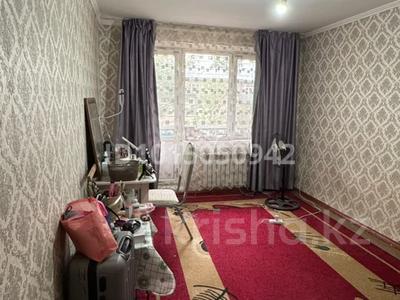 1-комнатная квартира · 40 м² · 4/5 этаж, мкр Самал 45 — рядом магазин сафият базар кайкармет за 8.7 млн ₸ в Таразе
