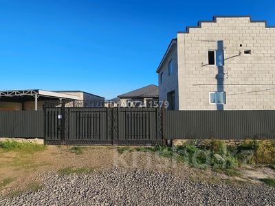 Еркін, кеңселер, дүкендер мен бутиктер, қоймалар · 400 м², бағасы: 46 млн ₸ в Актобе, мкр. Алтын орда
