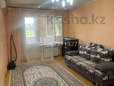 2-бөлмелі пәтер · 60 м² · 4/5 қабат, мкр Тастак-2, Брусиловского 38 — Брусиловского 38, бағасы: 15 000 ₸ в Алматы, Алмалинский р-н