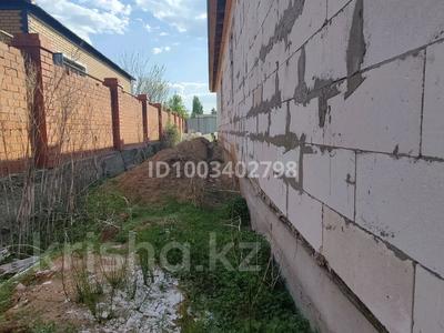 Жеке үй · 5 бөлме · 240 м² · 10 сот., Казыгурт 40 — Возле резиденции Мусина, бағасы: 25 млн ₸ в Актобе, жилой массив Жилянка