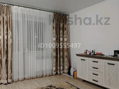 2-бөлмелі пәтер · 72.8 м² · 3/10 қабат, Ладожская 17, бағасы: 38 млн ₸ в Павлодаре