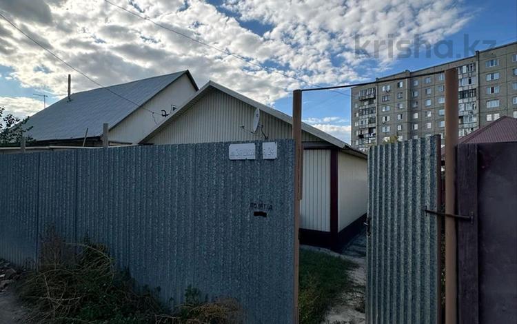 Отдельный дом · 3 комнаты · 77 м² · 6 сот., 2-школьная за 22 млн 〒 в Семее, Красный Кордон — фото 2