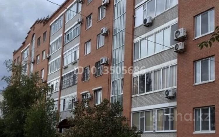 3-комнатная квартира · 123 м² · 5/6 этаж, пр.Абая 20 за 45 млн ₸ в Актобе — фото 2