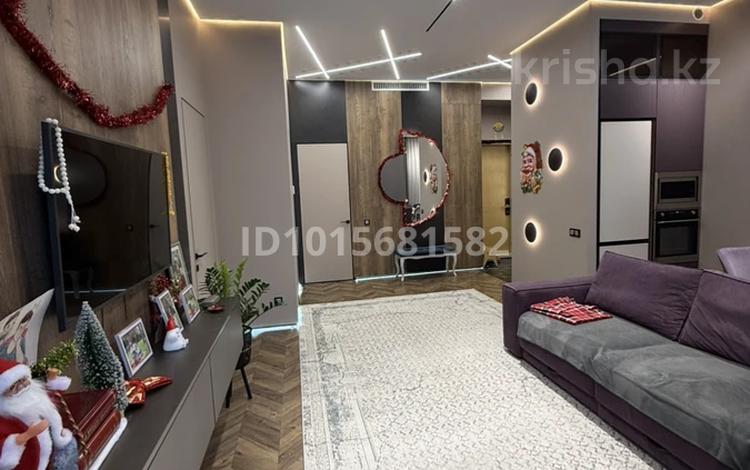 4-комнатная квартира · 129 м² · 3/3 этаж, Аль- Фараби 116/31-56 за 260 млн ₸ в Алматы, Медеуский р-н — фото 2