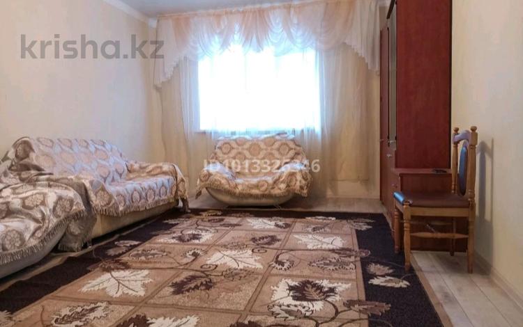 2-комнатная квартира · 65 м² · 3/9 этаж, мкр Комсомольский, А.Бокейхана 17 за 13 000 ₸ в Астане, Есильский р-н — фото 2