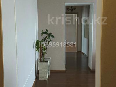 5-комнатная квартира · 103.4 м² · 7/9 этаж, Жабаева — Торговый дом «Ажар» за 37.8 млн 〒 в Петропавловске