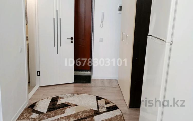 1-комнатная квартира, 32 м², 8 этаж по часам, Отырар 18 за 2 000 〒 в Астане — фото 2