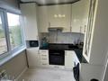 2-комнатная квартира · 50.5 м² · 4/9 этаж, Майкудук, 15й микрорайон за 13 млн ₸ в Караганде, Алихана Бокейханова р-н