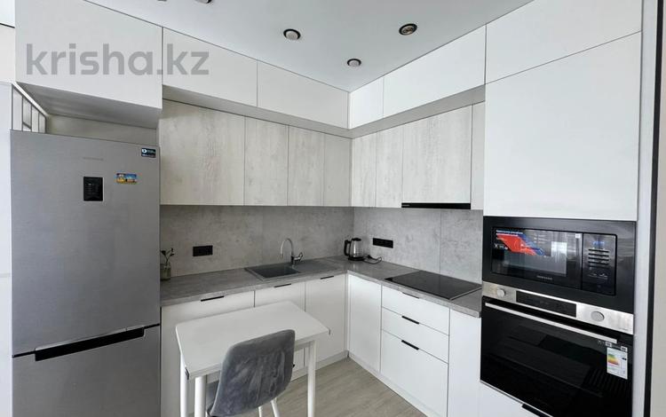 2-бөлмелі пәтер · 55 м² · 7 қабат, Утепова 31, бағасы: 43 млн ₸ в Алматы, Бостандыкский р-н — фото 2
