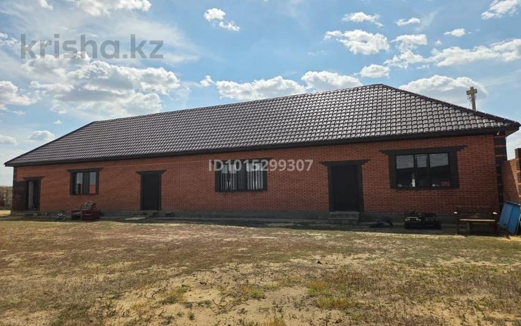 Дача · 2 комнаты · 137.5 м² · 40 сот., жилой массив Кызылжар, Жилой массив Кызылжар-3 515/23 за 28 млн ₸ в Актобе — фото 8