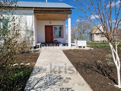 Отдельный дом · 4 комнаты · 144 м² · 40 сот., Абылайхана 59 за 35 млн 〒 в Акколе