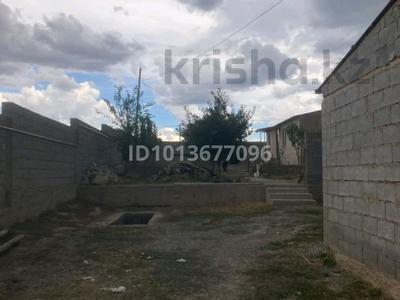 Отдельный дом · 4 комнаты · 100 м² · 10 сот., жилой массив Кайнар Булак, Жанакурылыс — Возле речки за 30 млн ₸ в Шымкенте, Абайский р-н
