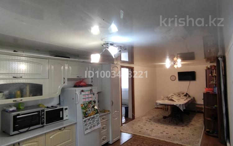 Отдельный дом · 3 комнаты · 120 м² · 14 сот., Береке 27/1 — Заводская за 12 млн 〒 в Аксае — фото 2