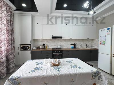 5-бөлмелі пәтер · 180 м² · 7/9 қабат, мкр. Алтын орда, тауелсиздик, бағасы: 62 млн ₸ в Актобе