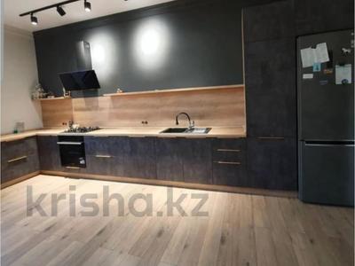 Отдельный дом · 7 комнат · 185.2 м² · 12 сот., Тополь-3 14А за 46 млн 〒 в Актобе, жилой массив Жилянка