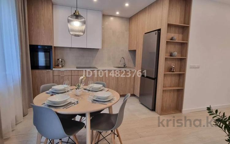 2-комнатная квартира · 47 м² · 3 этаж, 1-й квартал 27 за 155 000 ₸ в Караганде, Алихана Бокейханова р-н — фото 2