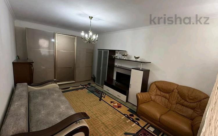 2-комнатная квартира · 60 м² · 1/5 этаж, Азаттык — Ауэзова за 200 000 ₸ в Атырау — фото 2