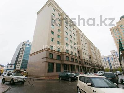 4-комнатная квартира, 105 м², 9/9 этаж, Мангилик Ел 24 за 96 млн 〒 в Астане, Есильский р-н