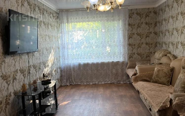 Часть дома · 3 комнаты · 61.2 м² · 7.32 сот., Мухтара Ауэзова за 15 млн ₸ в Уральске — фото 2