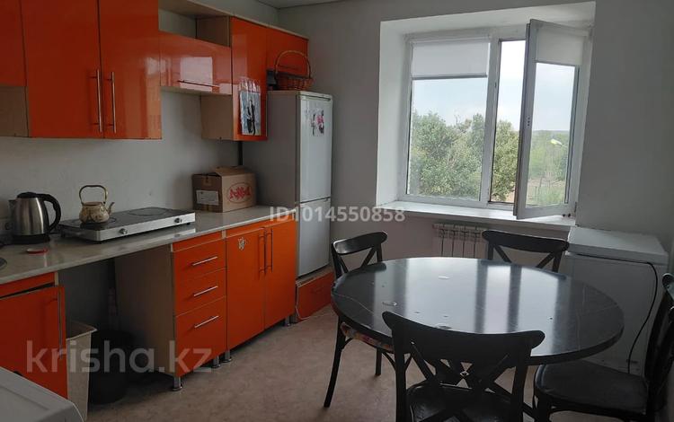 3-комнатная квартира · 68.2 м² · 3/5 этаж, С Ыскак 17 за 18 млн ₸ в  — фото 2