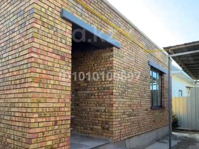 Отдельный дом · 3 комнаты · 78 м² · 3 сот., Акжар 1/1 за 30 млн 〒 в Жамбыле