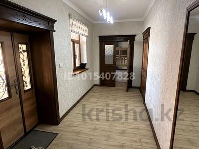 Отдельный дом · 5 комнат · 180 м² · 8 сот., мкр Самал-2 4 — Дархан өзекті за 54 млн ₸ в Шымкенте, Абайский р-н