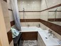 3-комнатная квартира · 100 м² · 5/12 этаж, Сауран 3/1 за 500 000 ₸ в Астане, Есильский р-н — фото 13