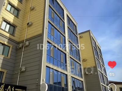 4-бөлмелі пәтер · 134 м² · 4/5 қабат, Бес шоқы 4 этаж, бағасы: 30 млн ₸ в Жанаозен