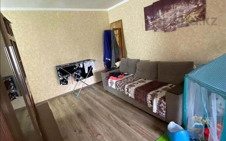 2-комнатная квартира, 40 м², 2/4 этаж, жарокова 203 за 24 млн 〒 в Алматы, Бостандыкский р-н — фото 2