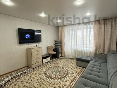 3-комнатная квартира · 64.3 м² · 5/5 этаж, 68 квартал за 15.5 млн 〒 в Темиртау