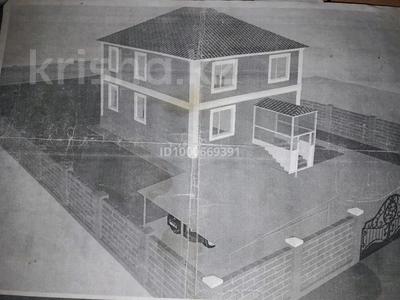 Отдельный дом · 5 комнат · 5000 м² · 14 сот., Абылайхана 3 — Возле школы за 35 млн 〒 в 