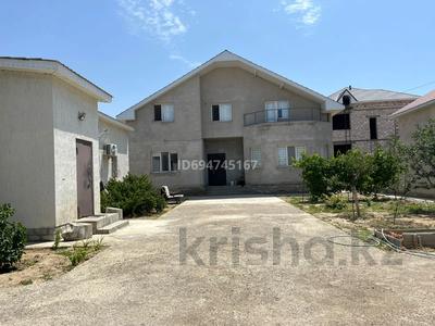 Продажа домов и дачи в Мангистауской обл.: Отдельный дом · 7 комнат · 360 м² · 7 сот., Балауса за 75 млн 〒 Отдельный дом · 7 комнат · 360 м² · 7 сот., Балауса за 75 млн 〒 в Актау, мкр Приморский