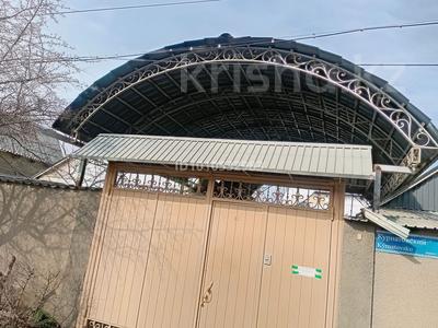 Отдельный дом · 6 комнат · 120 м² · 5.5 сот., Курнатлвского 21 за 50 млн 〒 в Шымкенте, Енбекшинский р-н