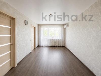 4-бөлмелі пәтер · 62 м² · 5/5 қабат, 6 мкр., бағасы: 10 млн ₸ в Темиртау