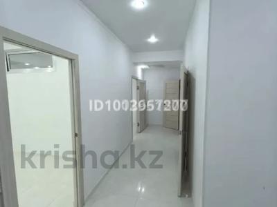 Еркін · 61 м², бағасы: 180 000 ₸ в Актау, 19-й мкр