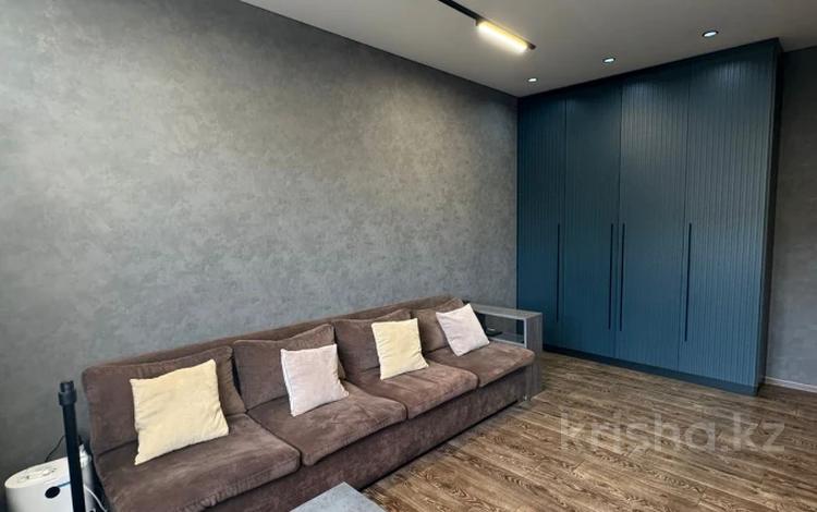 2-бөлмелі пәтер · 40 м² · 5/9 қабат, Ақсай-4 ш/а., момышулы, бағасы: 31 млн ₸ в Алматы, Ауэзовский р-н — фото 25