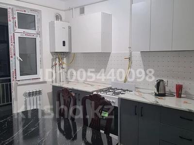 3-бөлмелі пәтер · 70 м² · 1/1 қабат, 25 мкр 16/4, бағасы: 120 000 ₸ в Туркестане
