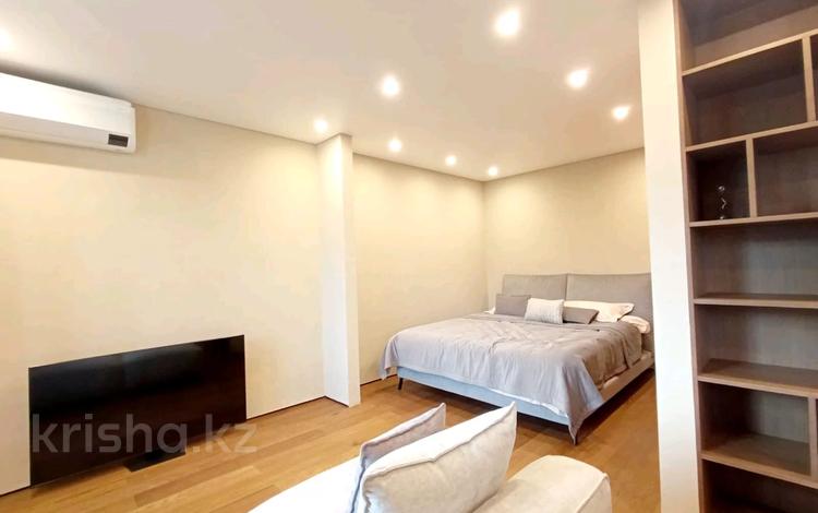 1-комнатная квартира · 45.5 м² · 5/5 этаж, Кабанбай Батыра — Зенкова за 61 млн ₸ в Алматы, Медеуский р-н — фото 2