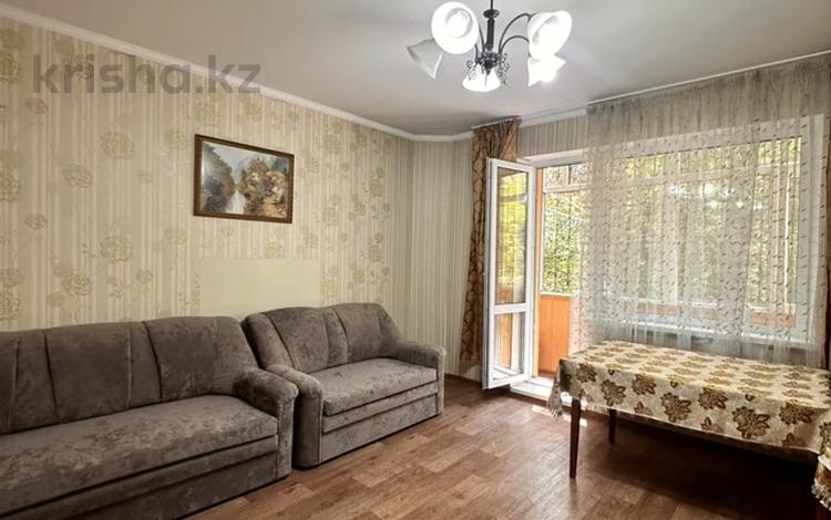 2-комнатная квартира · 54 м² · 2/5 этаж, мкр Юго-Восток, Мкр Степной 2 3 за 160 000 ₸ в Караганде, Казыбек би р-н — фото 2