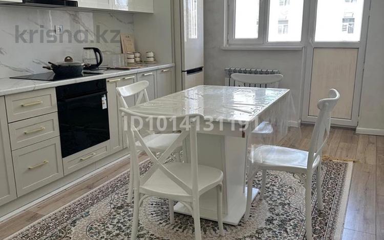 2-комнатная квартира · 86 м² · 6/15 этаж, 17-й мкр 54 за 20 000 ₸ в Актау — фото 2