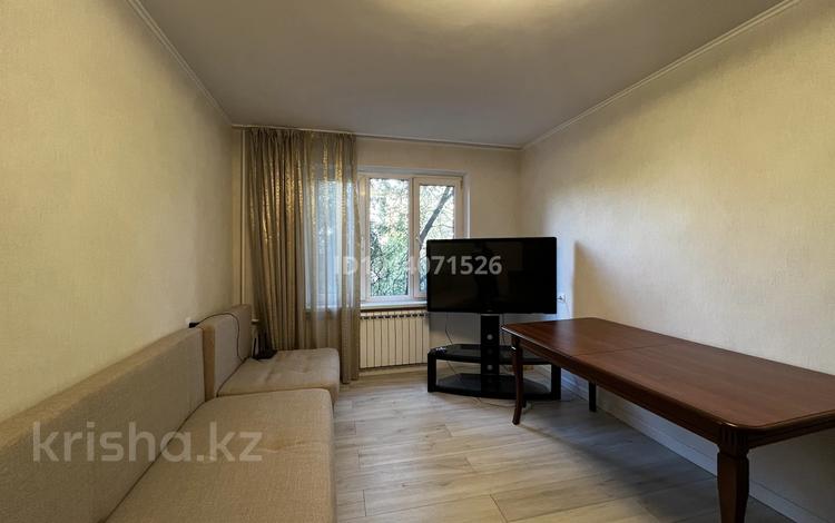 2-комнатная квартира · 50 м² · 2/5 этаж, мкр Алмагуль, Жарокова 273а за 400 000 ₸ в Алматы, Бостандыкский р-н — фото 2