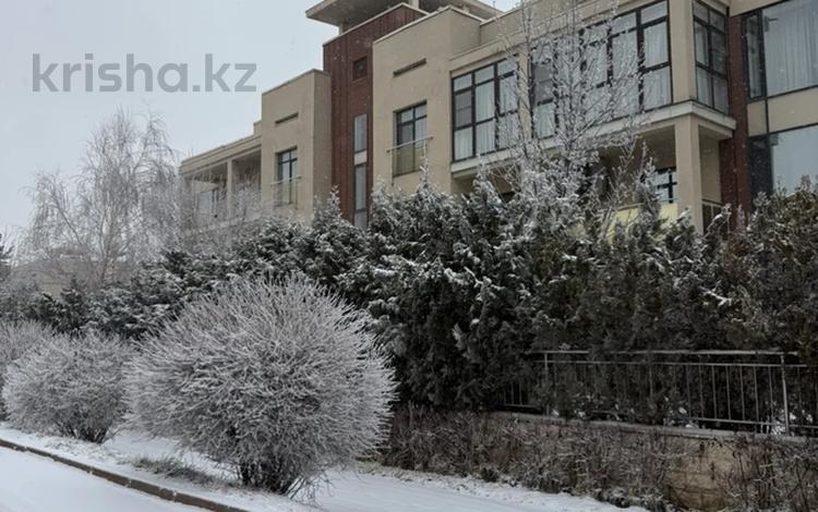 4-бөлмелі пәтер · 160 м² · 3/3 қабат, Улытау 180/8, бағасы: 270 млн ₸ в Алматы, Бостандыкский р-н — фото 2