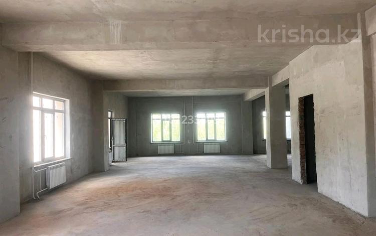 4-бөлмелі пәтер · 180 м² · 2/9 қабат, Просп. Казыбек би 19, бағасы: 84 млн ₸ в Усть-Каменогорске, Ульбинский — фото 2